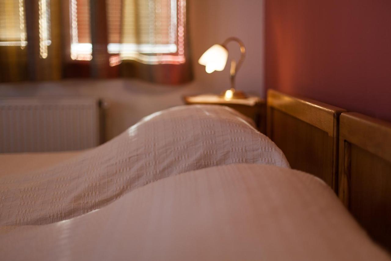 קרק B&B Villa Ana חדר תמונה
