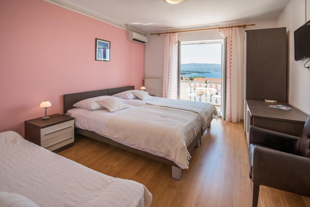 קרק B&B Villa Ana מראה חיצוני תמונה