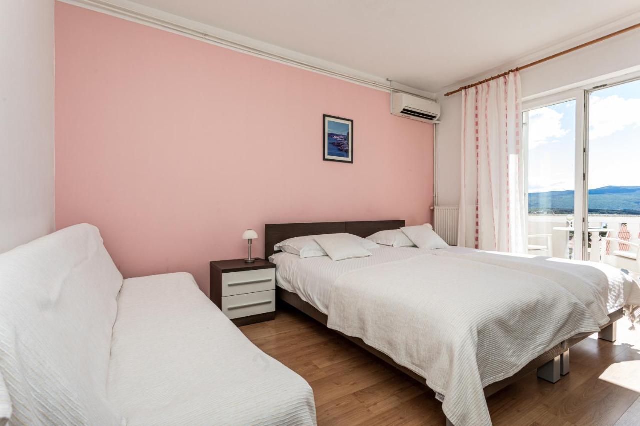 קרק B&B Villa Ana מראה חיצוני תמונה