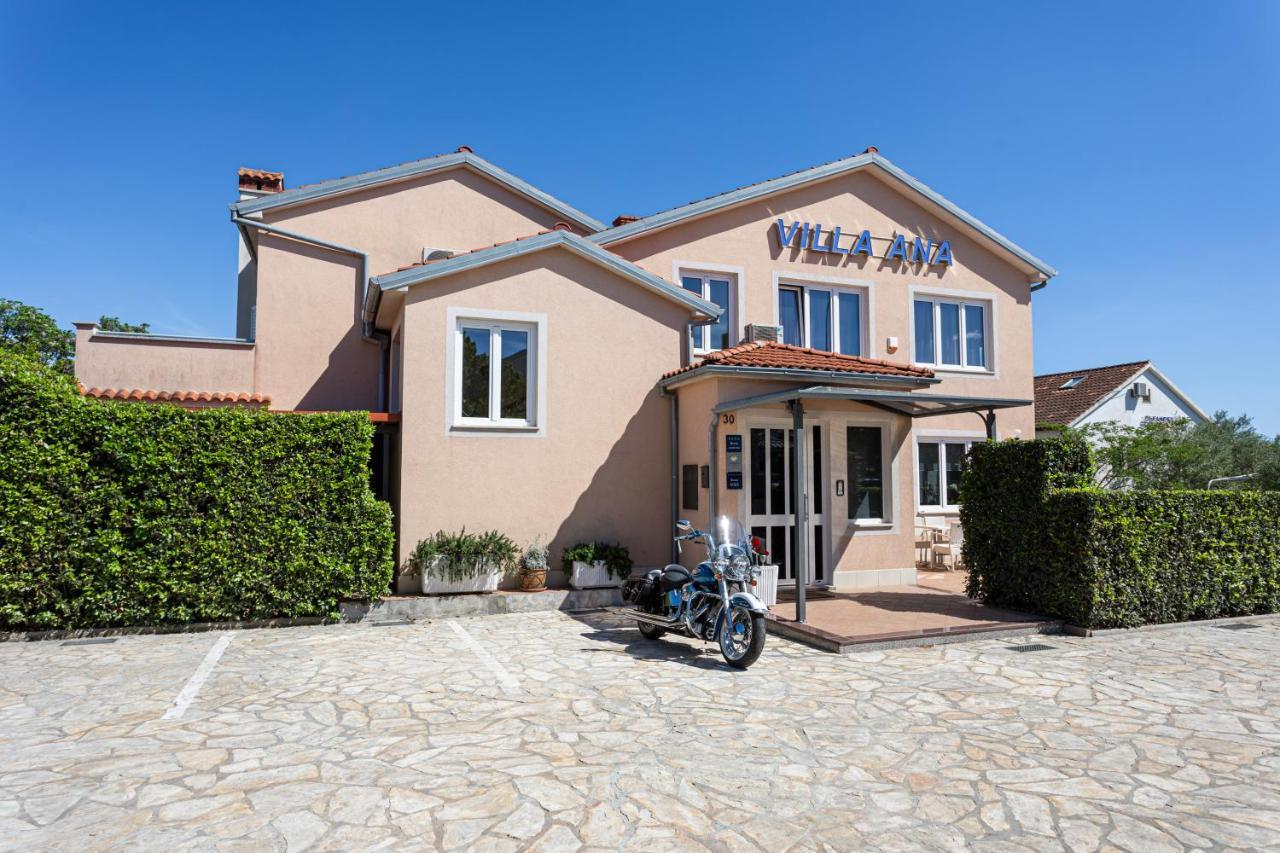קרק B&B Villa Ana מראה חיצוני תמונה